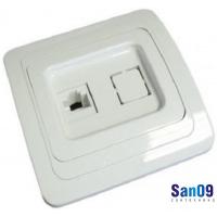 Розетка компьютерная RJ45 скрыт. уст.  UNIVersal (белая)